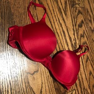 Victoria Secret Bombshell Bra